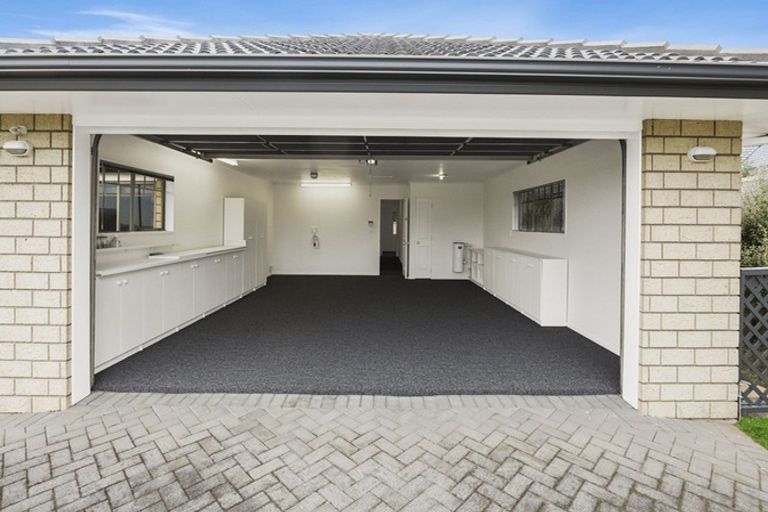 Photo of property in 1 Robinia Place, Ohauiti, Tauranga, 3112