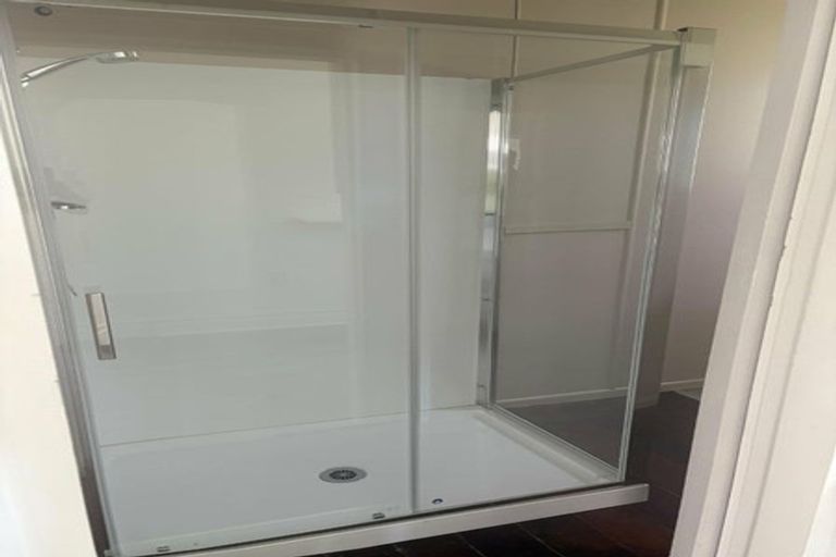 Photo of property in 22 Lawrence Street, Newtown, Wellington, 6021