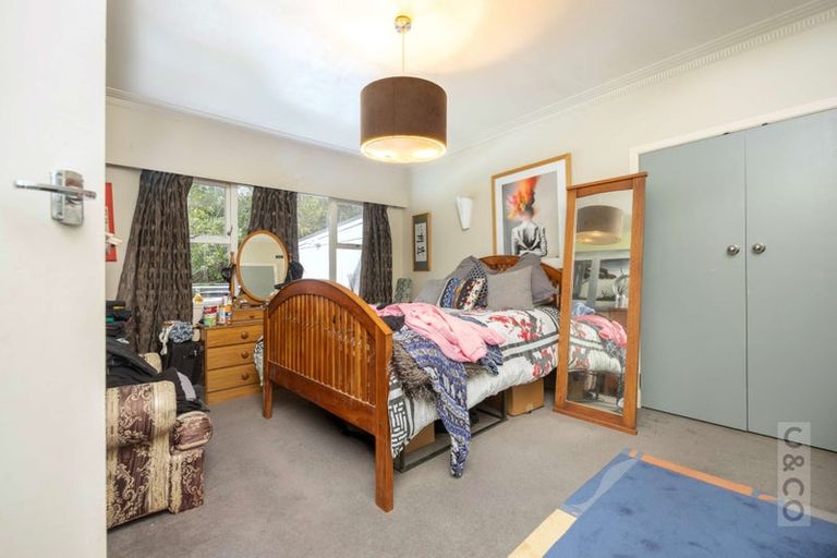 Photo of property in 106 Awaroa Road, Helensville, 0800