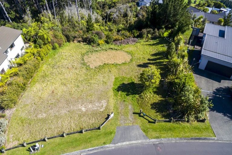 Photo of property in 54 Mount Marua Way, Timberlea, Upper Hutt, 5018