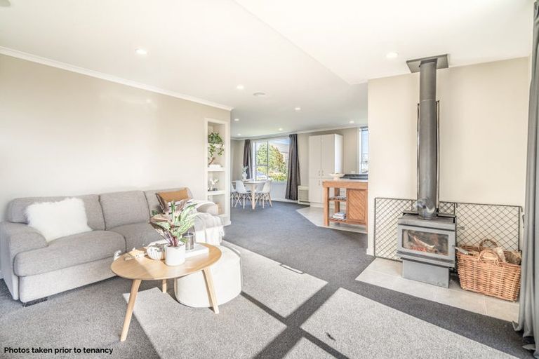 Photo of property in 21 Coutts Road, Gore, 9710