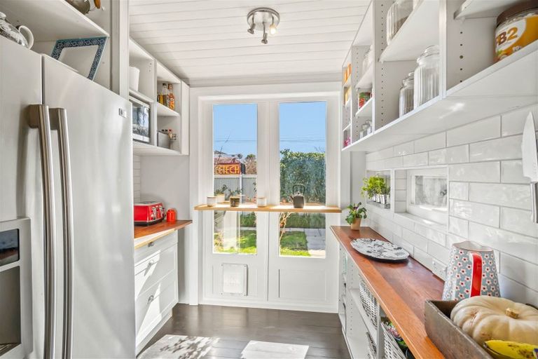 Photo of property in 121 Winchester Street, Merivale, Christchurch, 8014