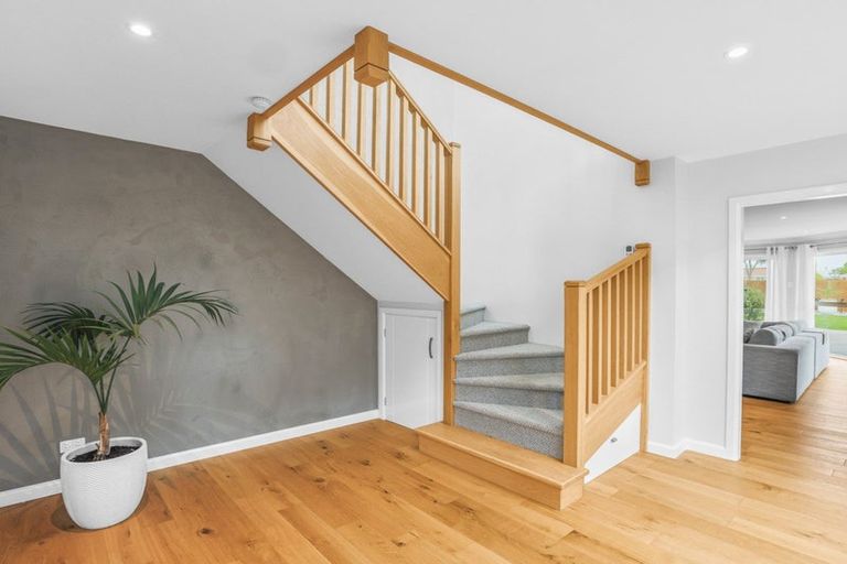 Photo of property in 10 Marine Parade, North New Brighton, Christchurch, 8083