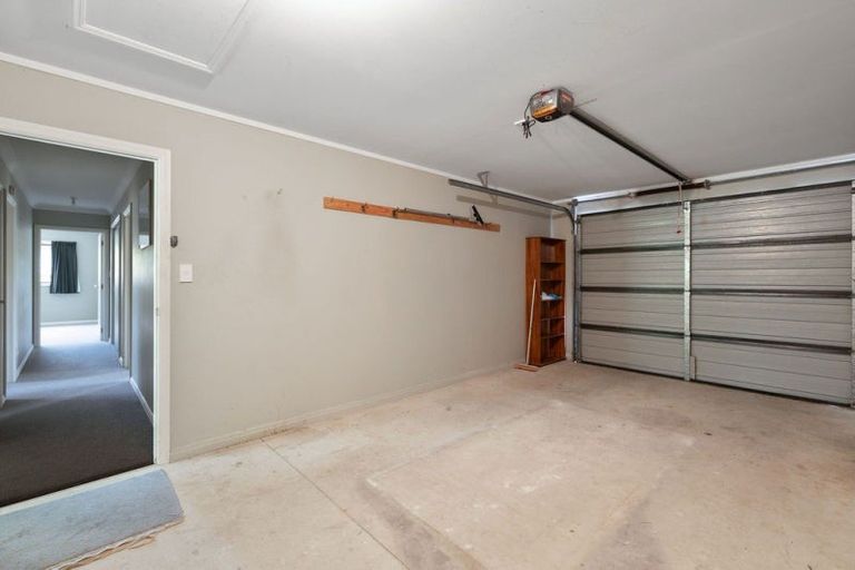 Photo of property in 13 Barnett Drive, Marton, 4710