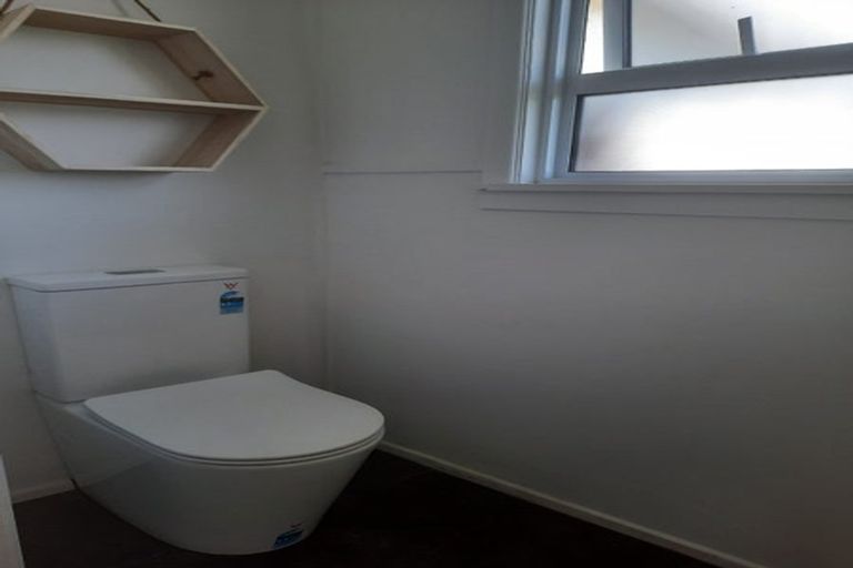 Photo of property in 15 Campbell Street, Hawera, 4610