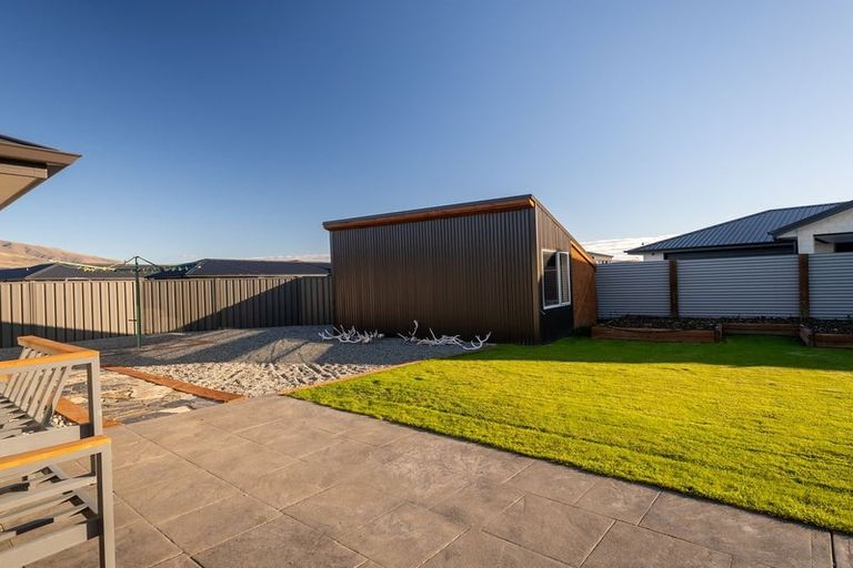 Photo of property in 18 Grandvue Drive, Twizel, 7901