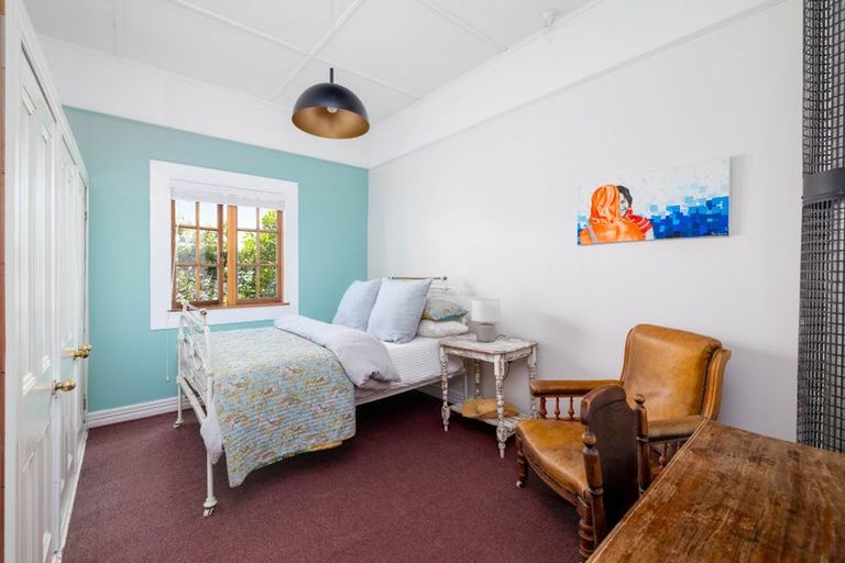 Photo of property in 55 Canterbury Street, Lyttelton, 8082