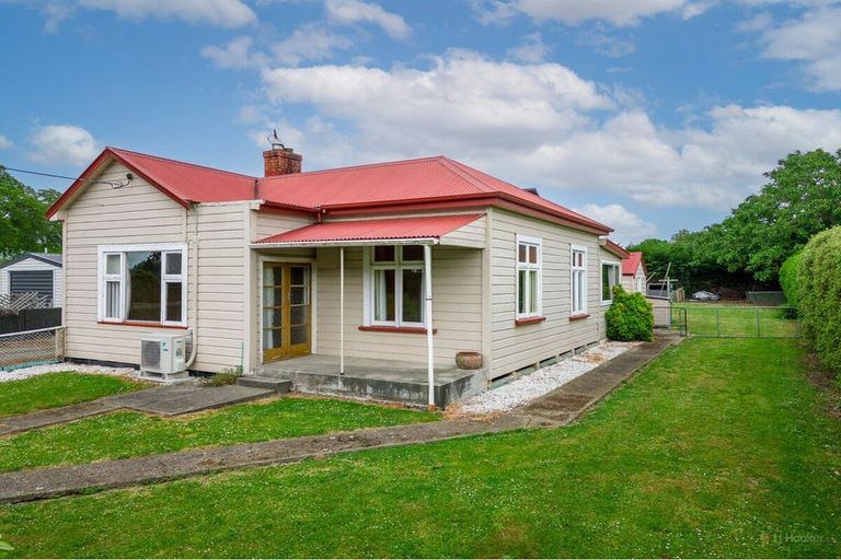 Photo of property in 16 Dobson Street, Waimate, 7924