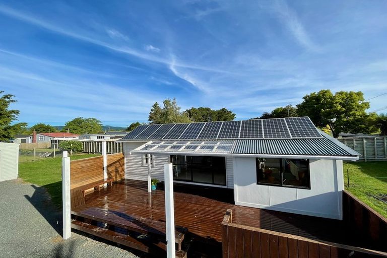 Photo of property in 28 Rangatira Drive, Mangakino, 3421