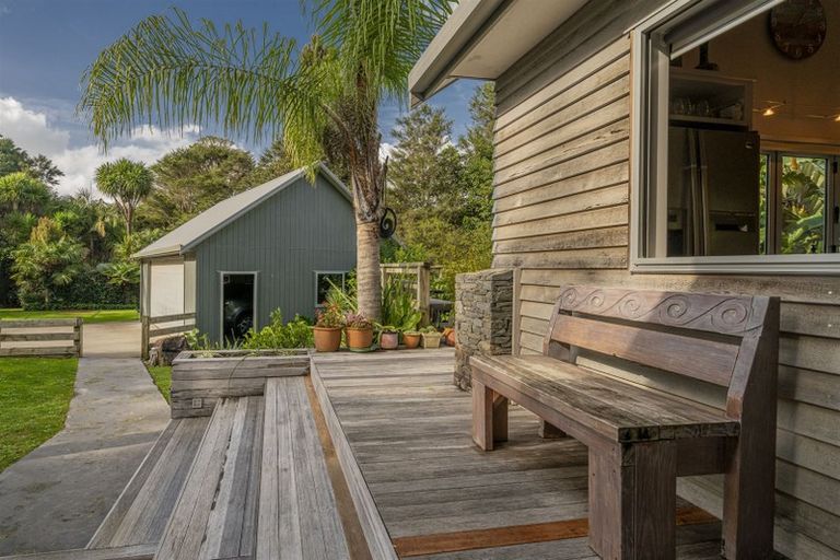 Photo of property in 56 Rewa Rewa Valley, Tairua, 3508