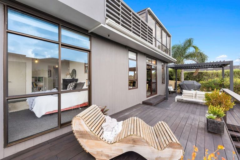 Photo of property in 32 Churchill Road, Cockle Bay, Auckland, 2014