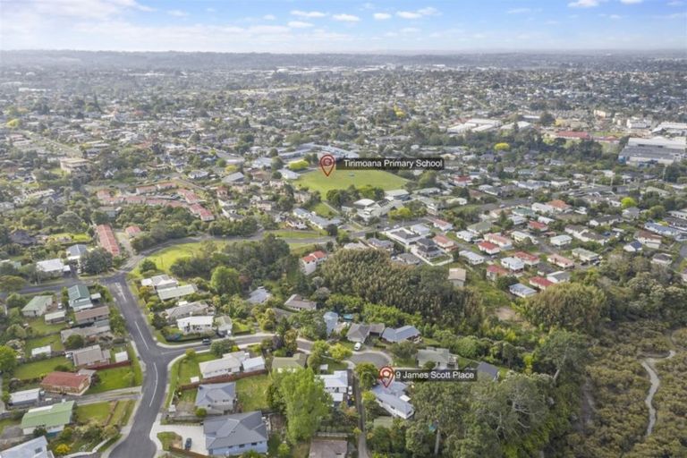 Photo of property in 9 James Scott Place, Te Atatu South, Auckland, 0602