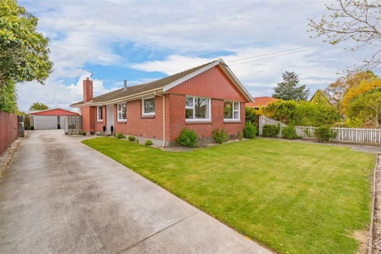 Photo of property in 12 Kingrove Street, Bishopdale, Christchurch, 8053