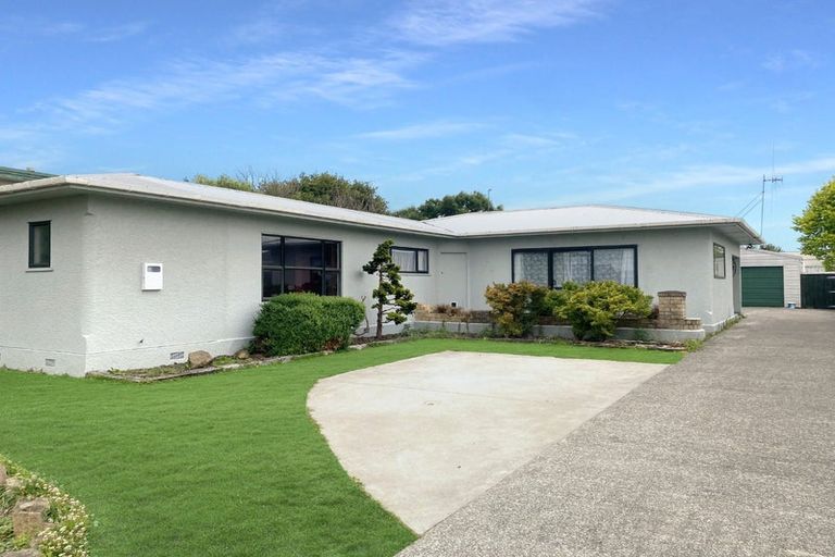 Photo of property in 8 Marlborough Street, Feilding, 4702