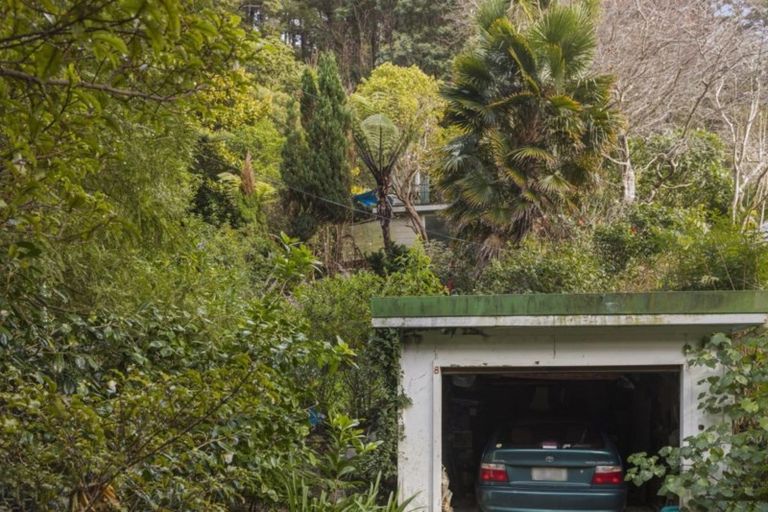 Photo of property in 8 Huia Road, Days Bay, Lower Hutt, 5013