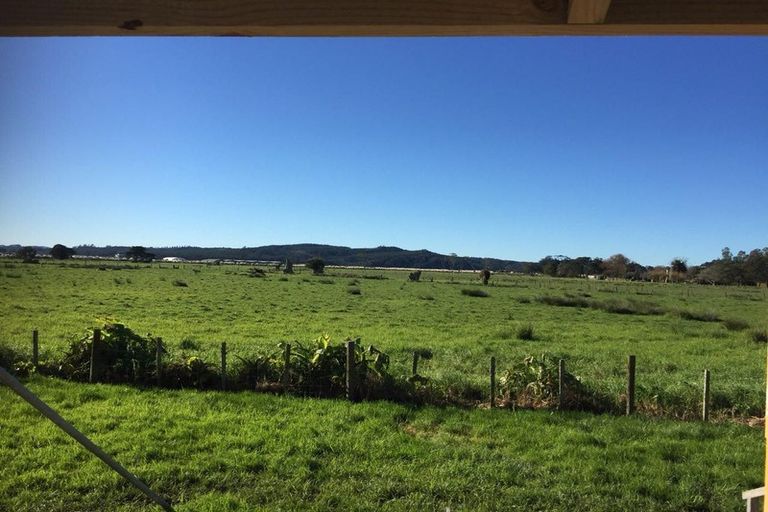 Photo of property in 212 Parkhurst Road, Parakai, 0830