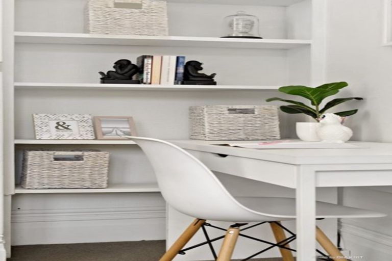 Photo of property in 5 Honiana Te Puni Street, Aro Valley, Wellington, 6021