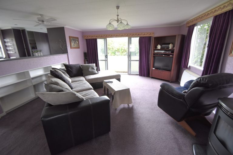 Photo of property in 1 Glencairn Road, Twizel, 7901