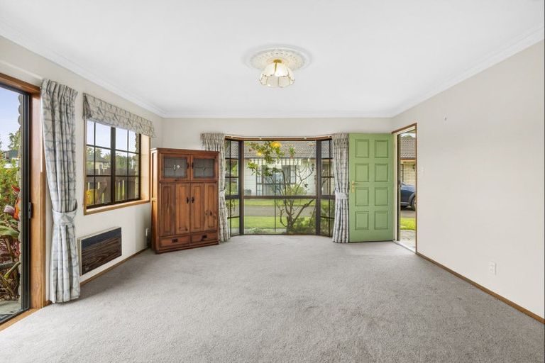 Photo of property in 55b Queen Street, Cambridge, 3434