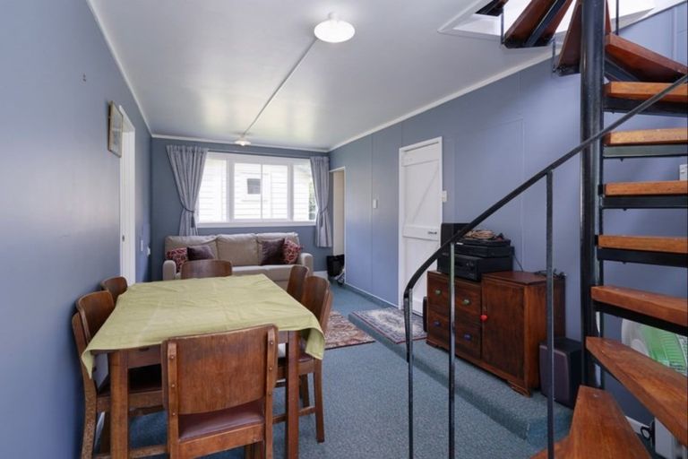 Photo of property in 5 The Parade, Okiwi Bay, French Pass, 7193