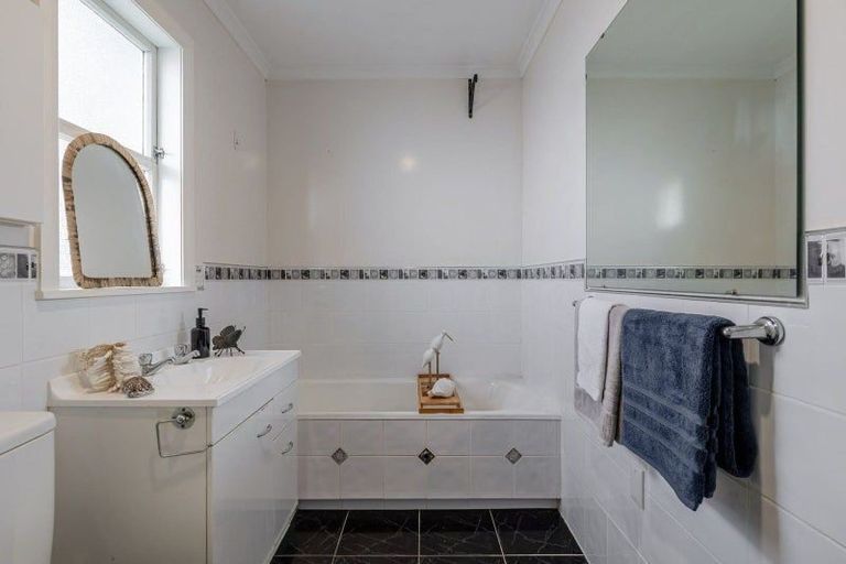 Photo of property in 125 West Street, Feilding, 4702