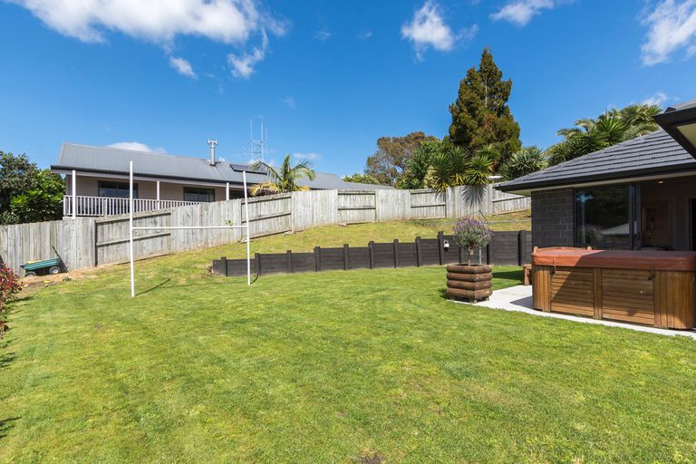 Photo of property in 28 Utopia Park Heights, Welcome Bay, Tauranga, 3112