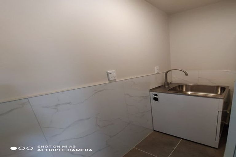 Photo of property in 32 Combat Street, Papakura, 2110