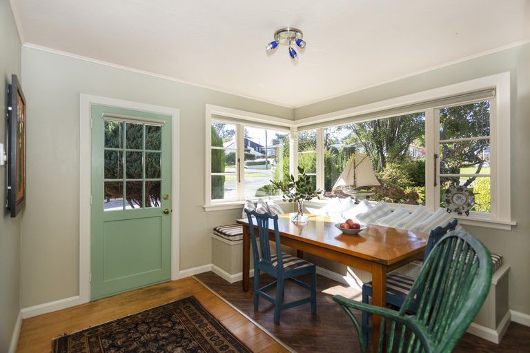 Photo of property in 6 Awamoa Road, Holmes Hill, Oamaru, 9401