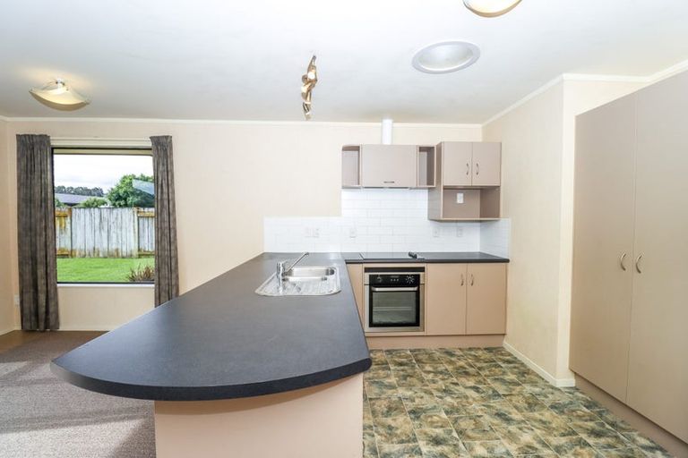 Photo of property in 17 Meridian Grove, Kelvin Grove, Palmerston North, 4414