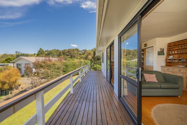 Photo of property in 36 Centennial Drive, Whitianga, 3510