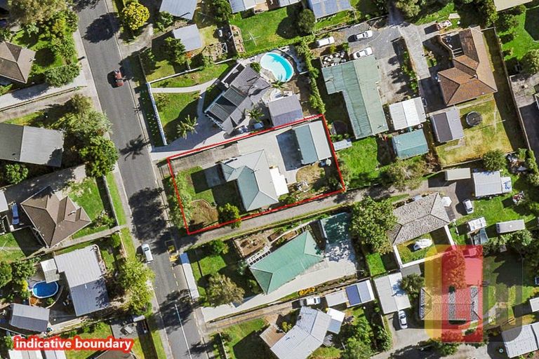 Photo of property in 12 Goodwin Drive, Rosehill, Papakura, 2113