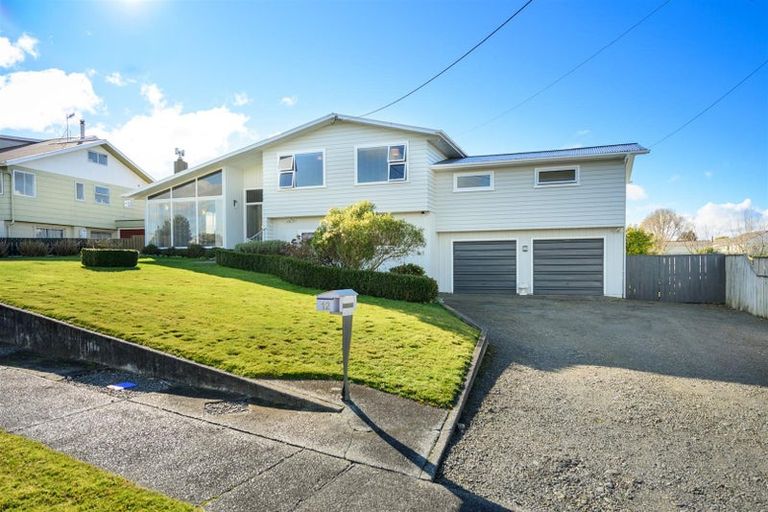 Photo of property in 12 Armagh Terrace, Marton, 4710