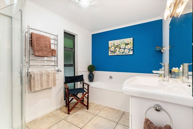 Photo of property in 267 Fairway Drive, Te Kamo, Whangarei, 0112