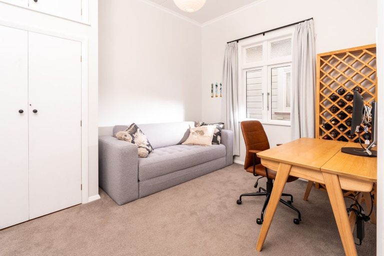 Photo of property in 9 Cruickshank Street, Kilbirnie, Wellington, 6022