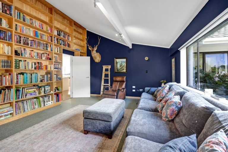 Photo of property in 515 Carrington Road, Hurworth, New Plymouth, 4371