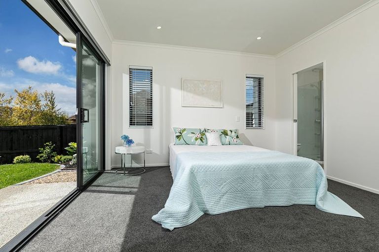 Photo of property in 45 Maurice Kelly Road, Wainui, 0932