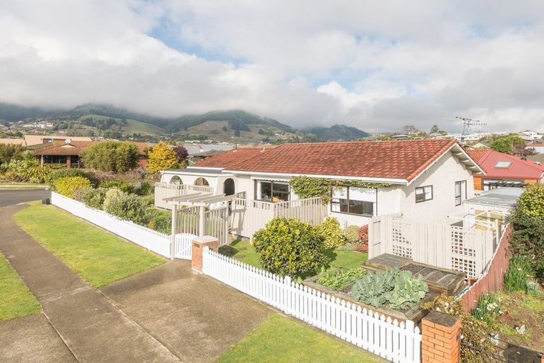 Photo of property in 43 Farnham Drive, Richmond, 7020