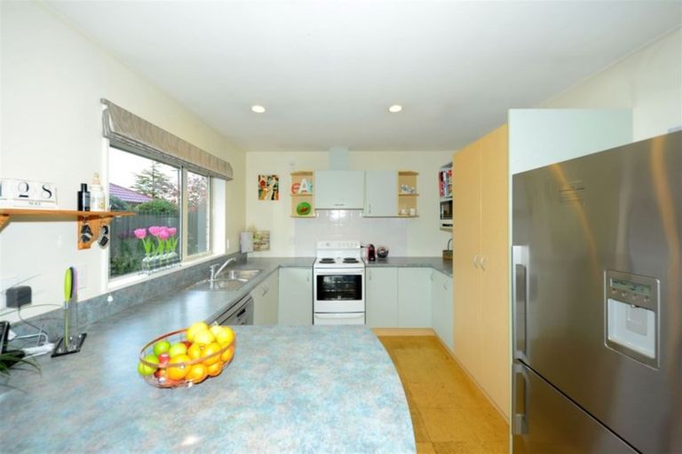 Photo of property in 22 Belfast Road, Belfast, Christchurch, 8051