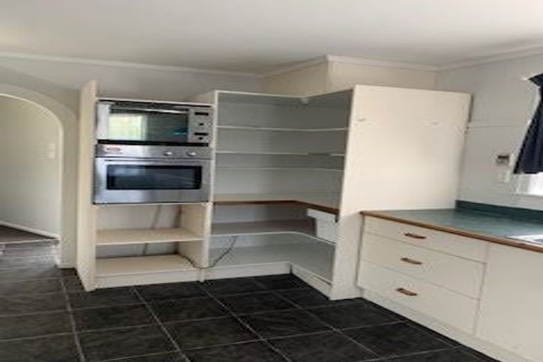 Photo of property in 16 Yvonne Street, Melville, Hamilton, 3206