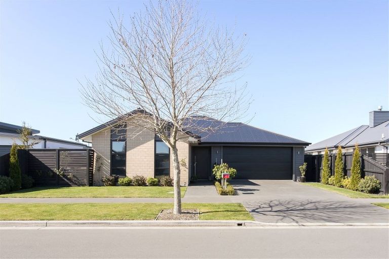 Photo of property in 6 Lambies Street, Marshland, Christchurch, 8083