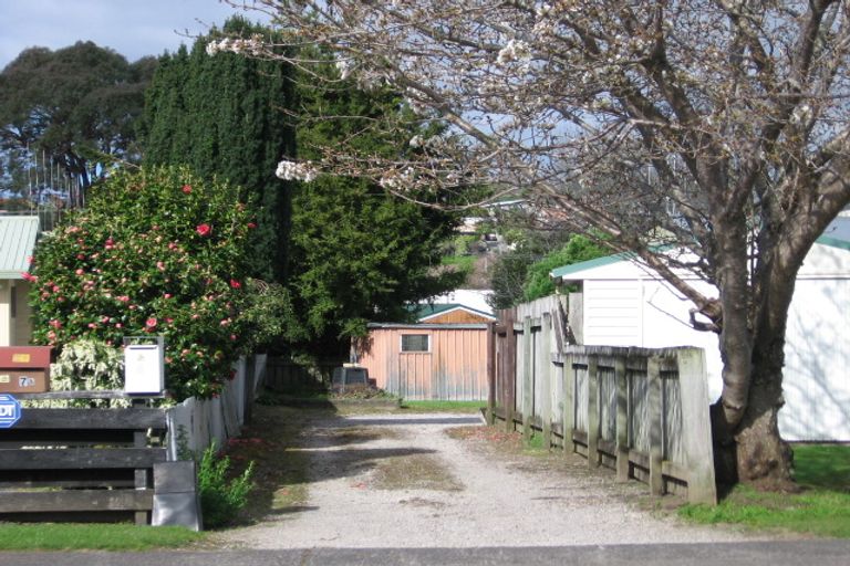 Photo of property in 5b Queen Road, Bellevue, Tauranga, 3110