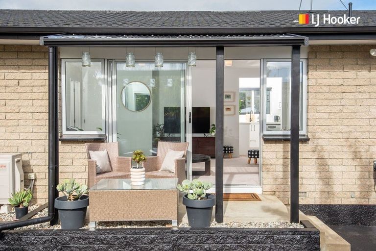 Photo of property in 35 Kinmont Crescent, Kinmont Park, Mosgiel, 9024