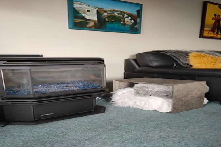 Photo of property in 295 Main Road, Tawa, Wellington, 5028