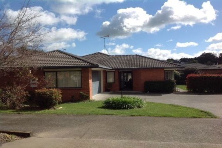 Photo of property in 24 Eastside Drive, Pukekohe, 2120