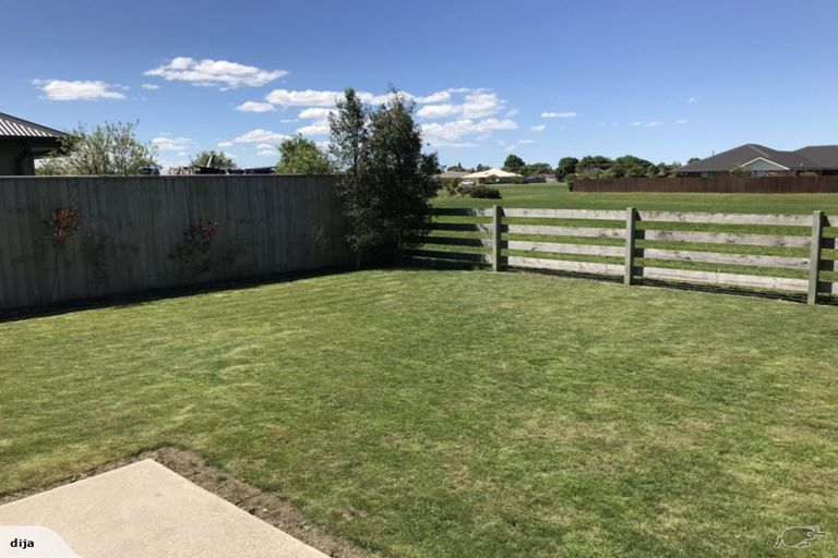 Photo of property in 4 Sequoia Way, Rangiora, 7400