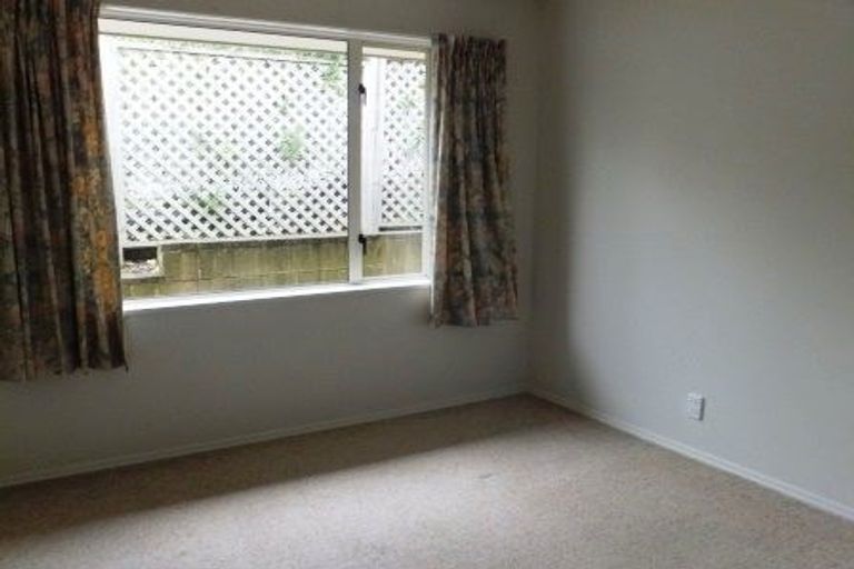 Photo of property in 2/76 Ravensdale Rise, Westmorland, Christchurch, 8025