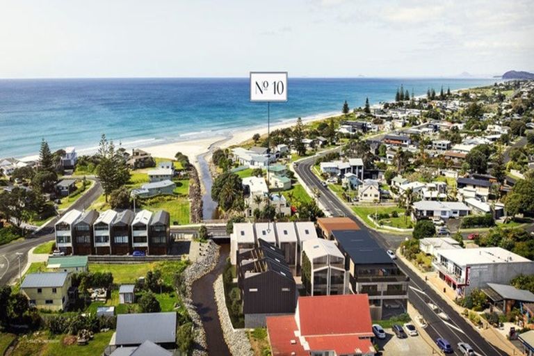 Photo of property in 10 Wilson Road South, Waihi Beach, 3611
