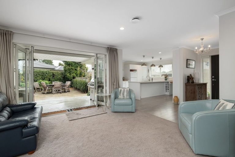 Photo of property in 33 Teal Place, Pyes Pa, Tauranga, 3112