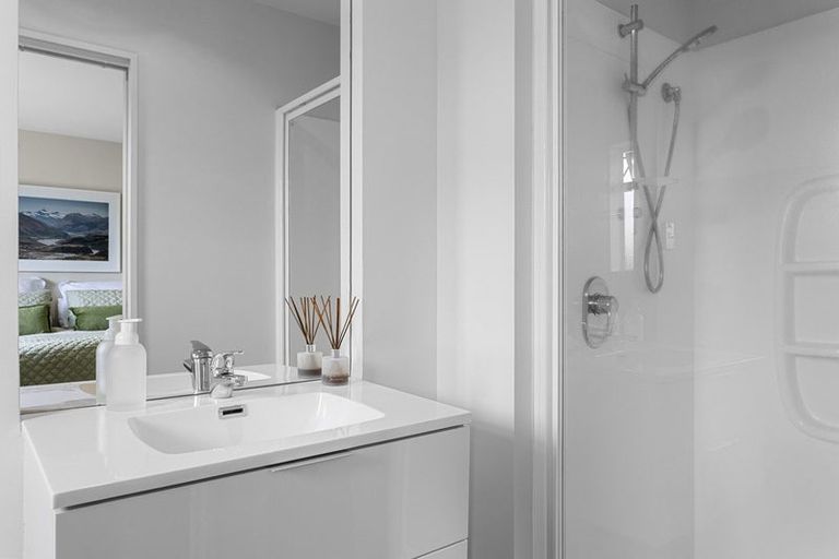 Photo of property in 4 Magnolia Lane, St Albans, Christchurch, 8052