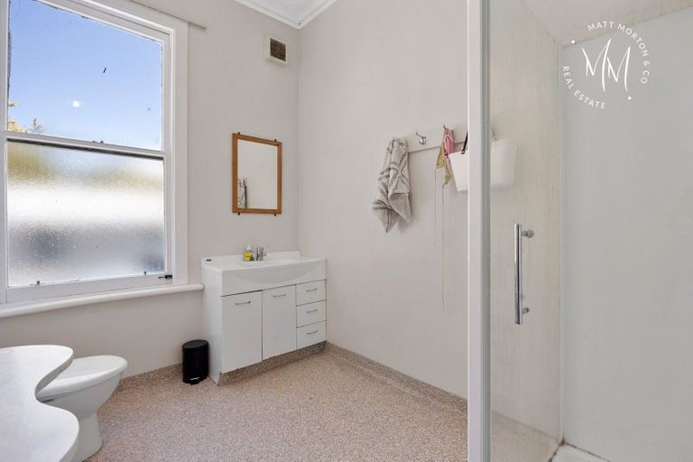 Photo of property in 590 Castle Street, North Dunedin, Dunedin, 9016